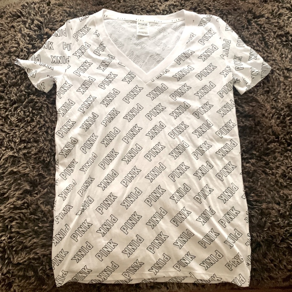VS PINK White V Neck T shirt